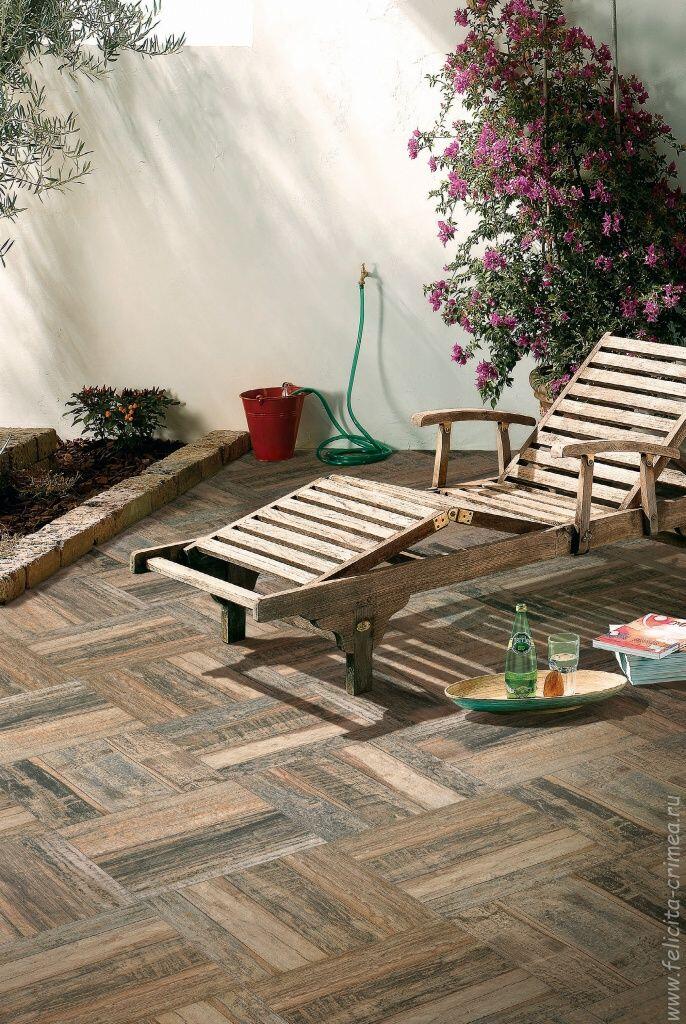 Cir Saint Tropez 2.jpg